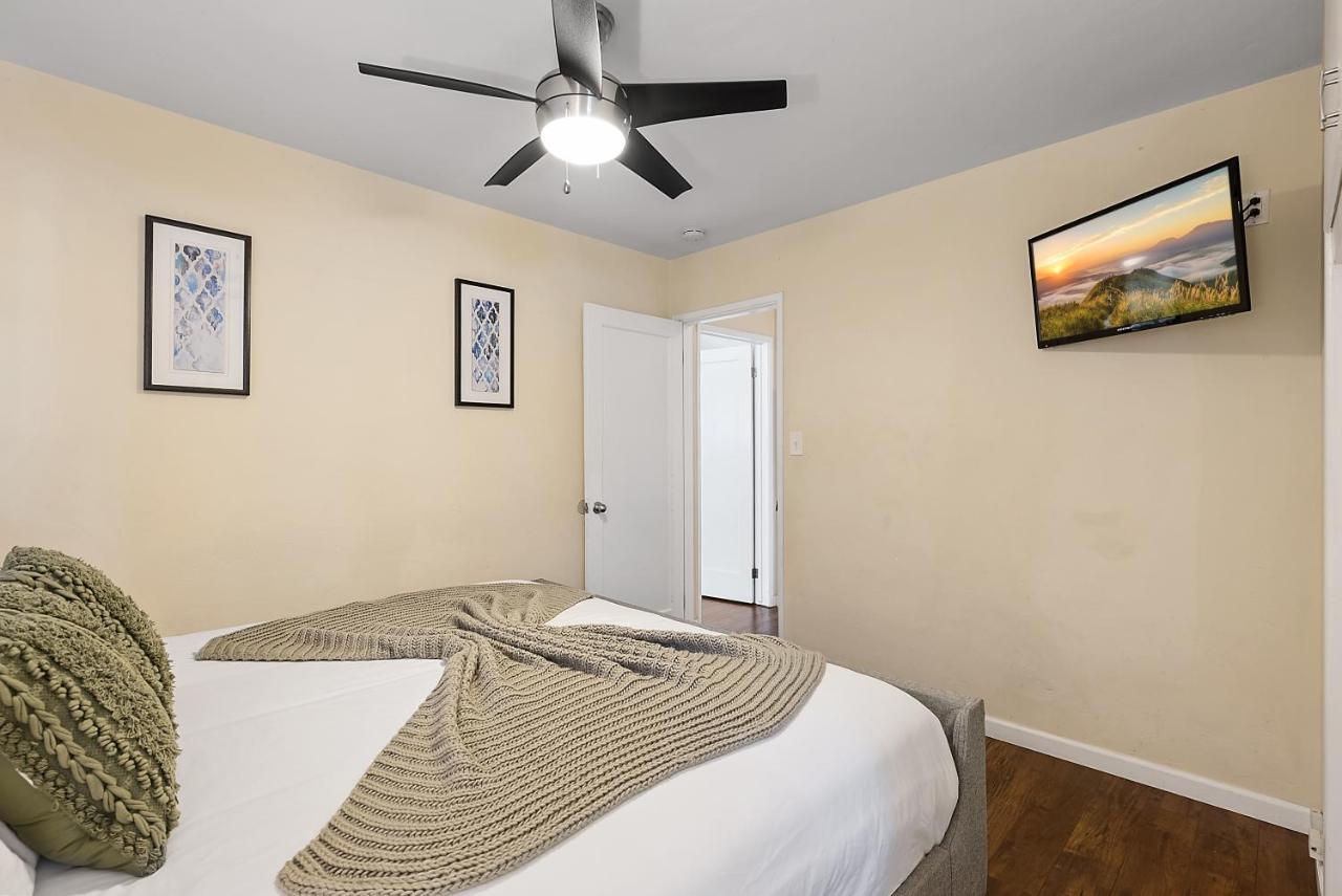 Ferienhaus Pacific Oasis - Large Patio, Parking & Walk To San Diego